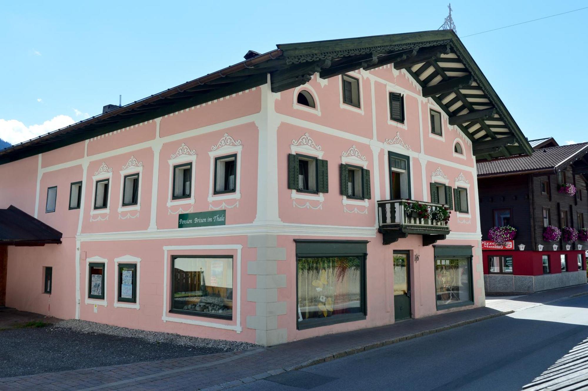 Pension Brixen Im Thale Exterior photo