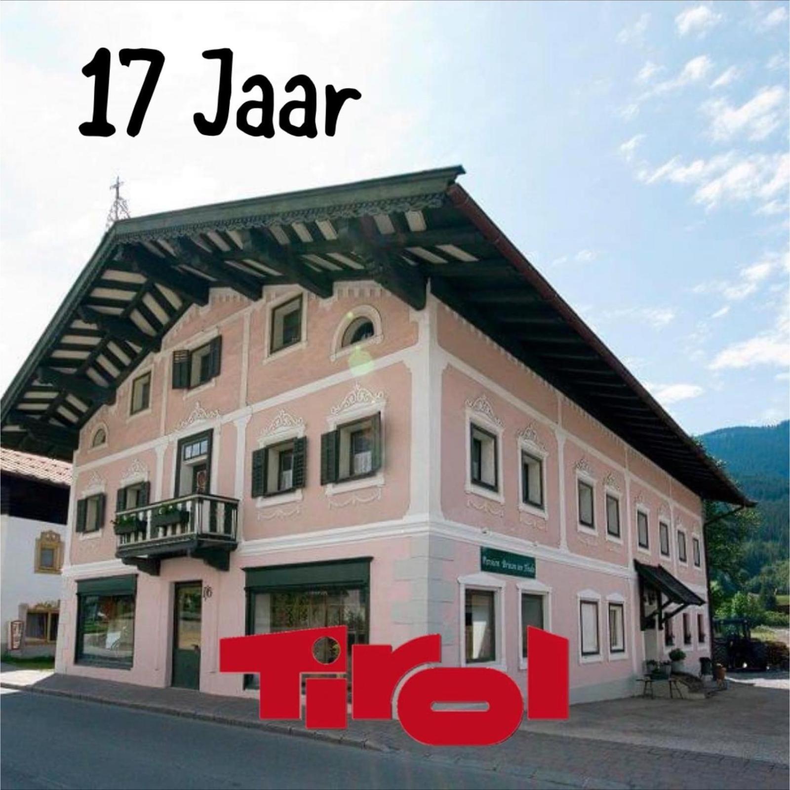 Pension Brixen Im Thale Exterior photo